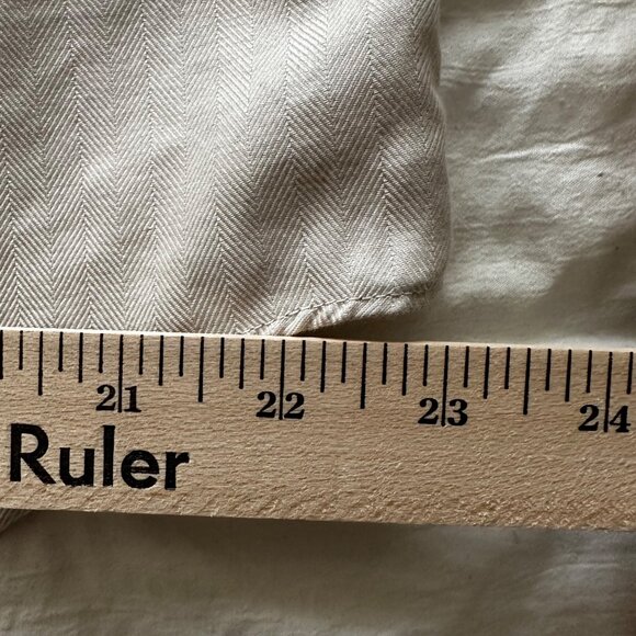 Chaps Men's Beige Long Sleeve Button-Up Shirt Size L 16-16.5 34/35 100% Cotton - Picture 10 of 13